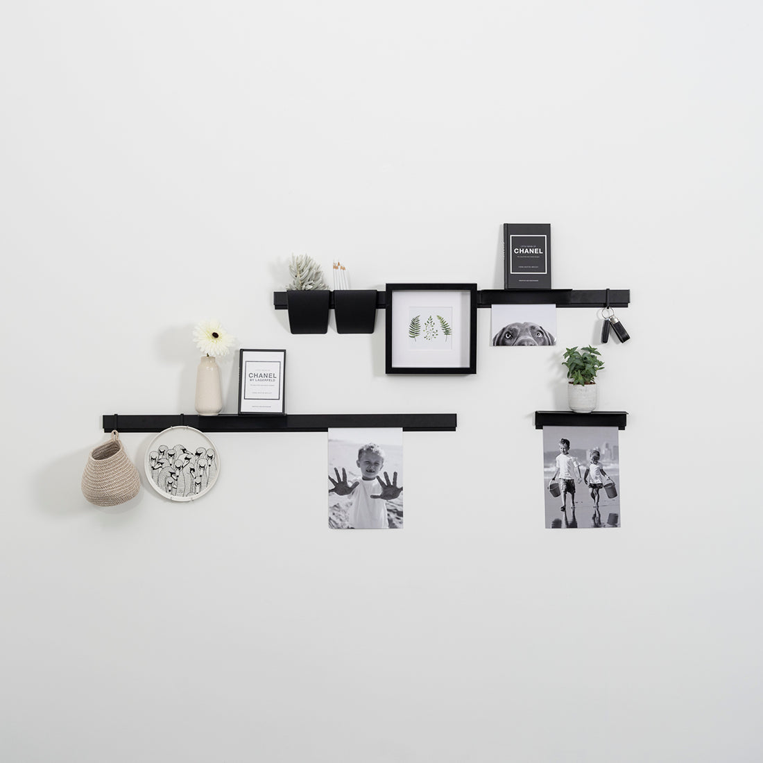 Artiteq Info Rail Variation Set zwart opstelling gevuld met accessoires