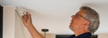 Een schilderij ophangsysteem schilder je op deze manier