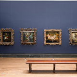 Newly R70 rail in museum blauwe wand