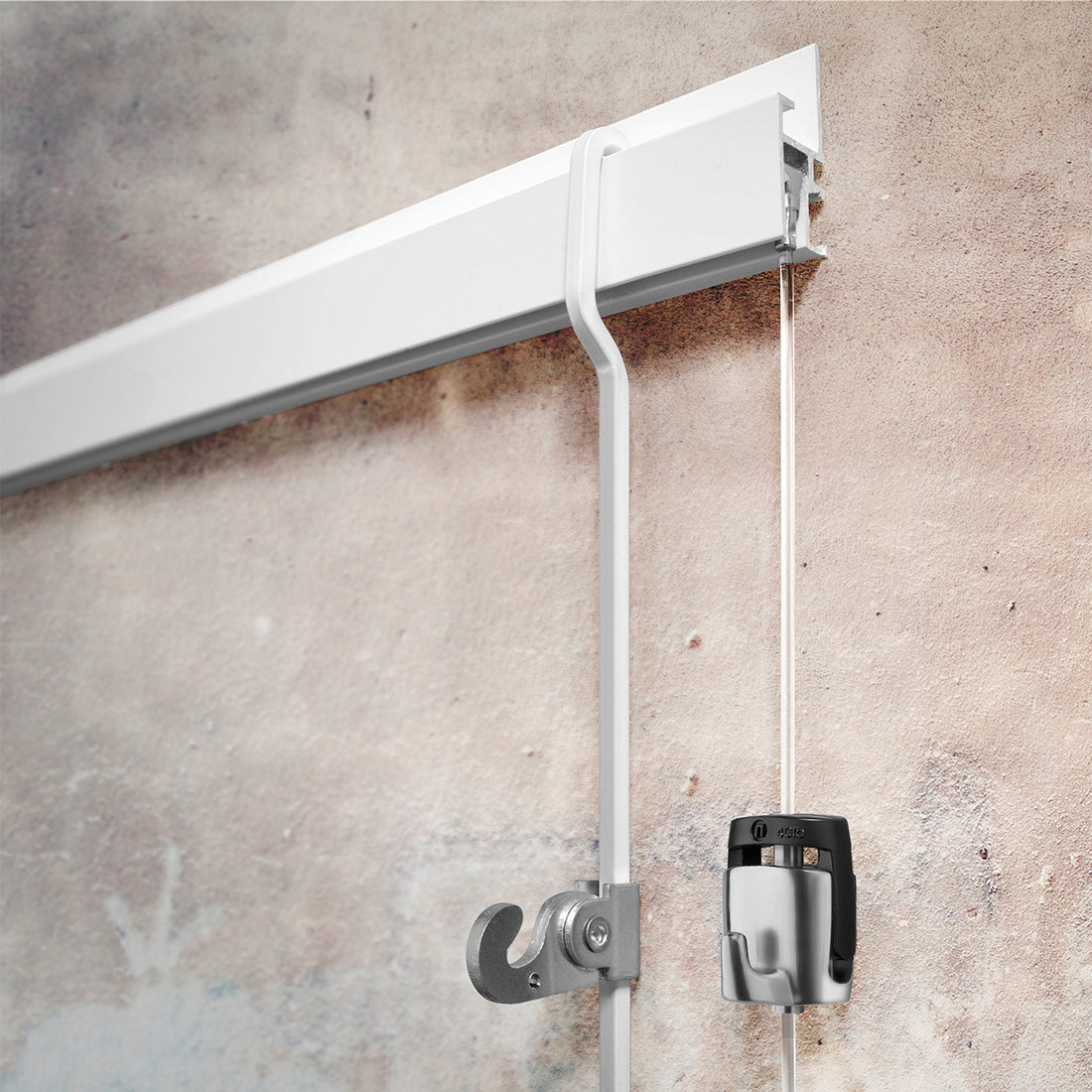 S-Stang ophangstang aan de R30 rail