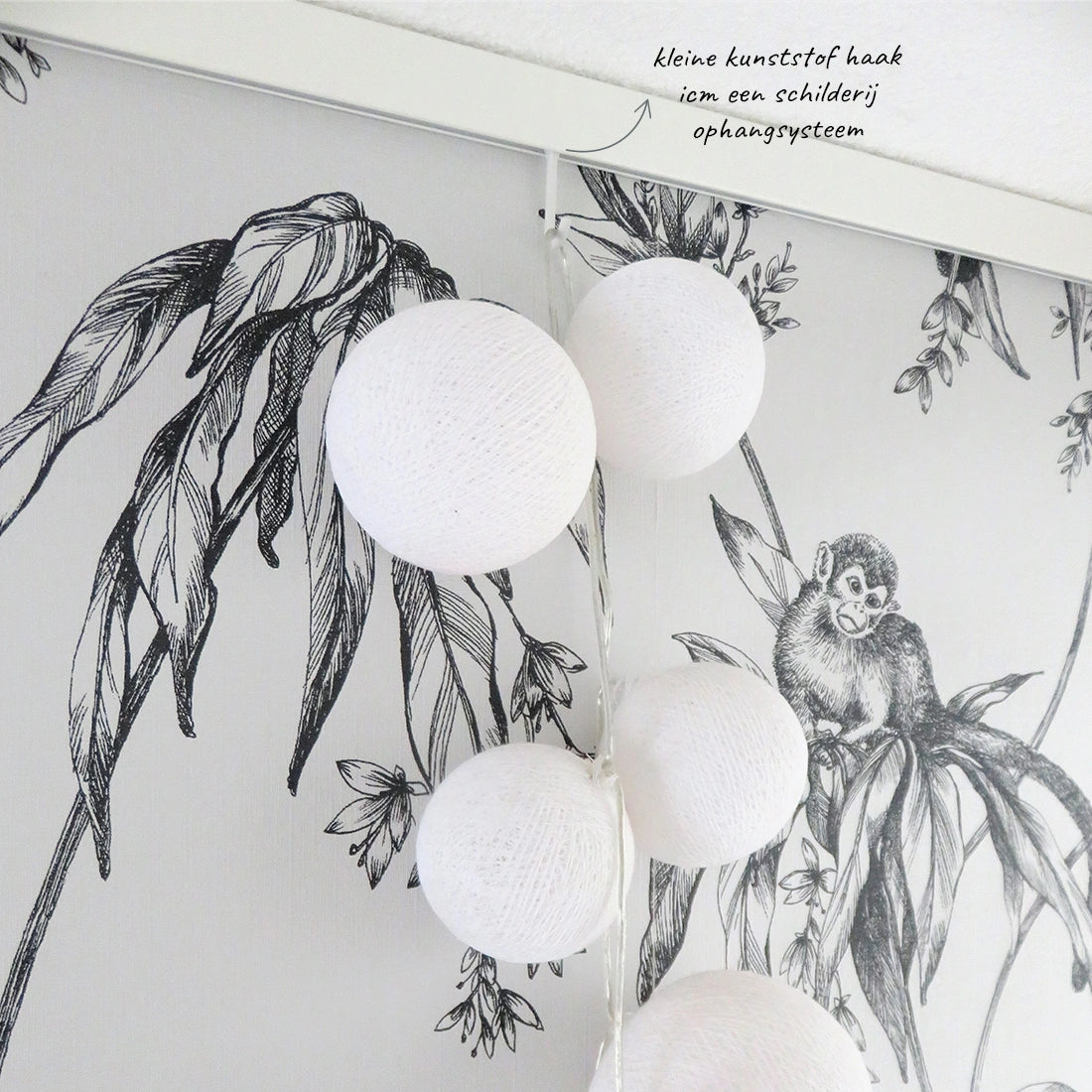 Artiteq Twister Hook met lichtsnoer in ophangrail