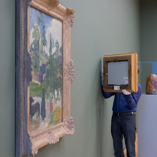 Museum ophangsystemen voor vaste wandmontage met anti-diefstal